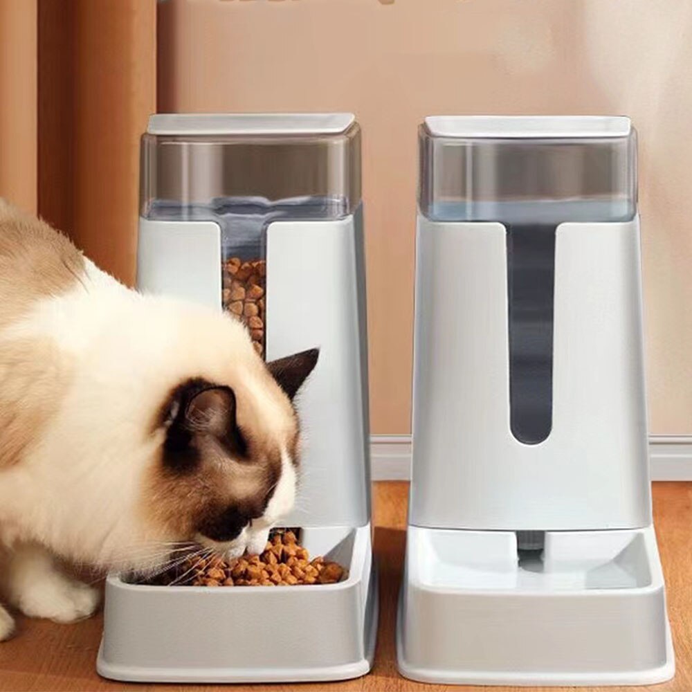 Simplify Mealtime for Your Pets with Our Pet Bowl Automatic Feeder Water or Meal Dispenser